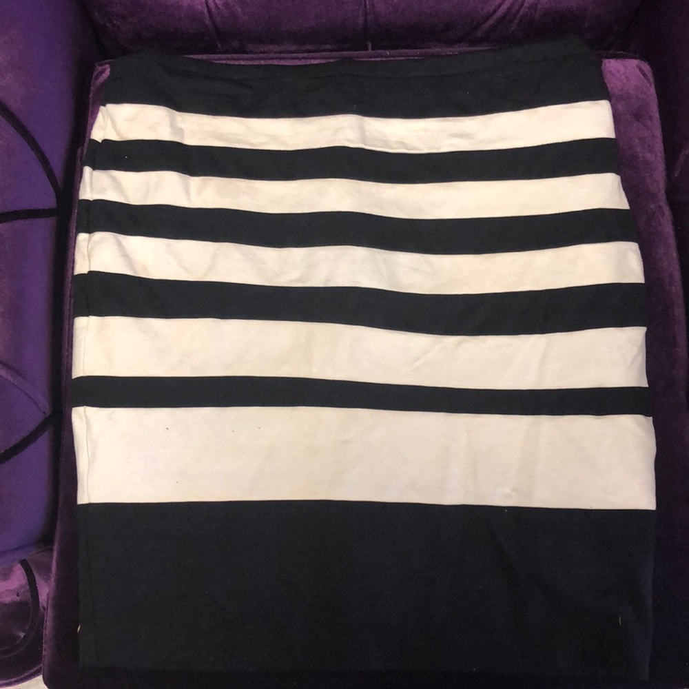 Black and stripped mini skirt